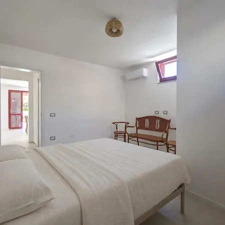 Holiday home Isola Bella - Tore Mogoro
